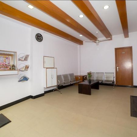 לינה וארוחת בוקר היידראבד Hill View Begumpet מראה חיצוני תמונה