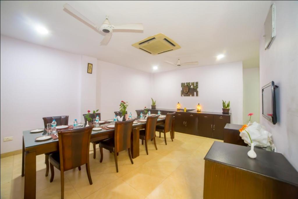 לינה וארוחת בוקר היידראבד Hill View Begumpet מראה חיצוני תמונה